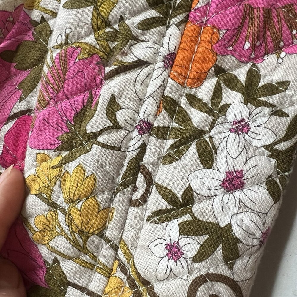 Vera Bradley 14" Tea Garden Gray Pink Red Tote Bag Shoulder Purse Retire Pattern - Picture 9 of 10